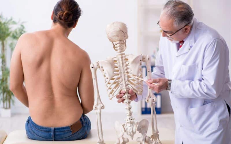 The man's scoliosis worsened due to his weight gain