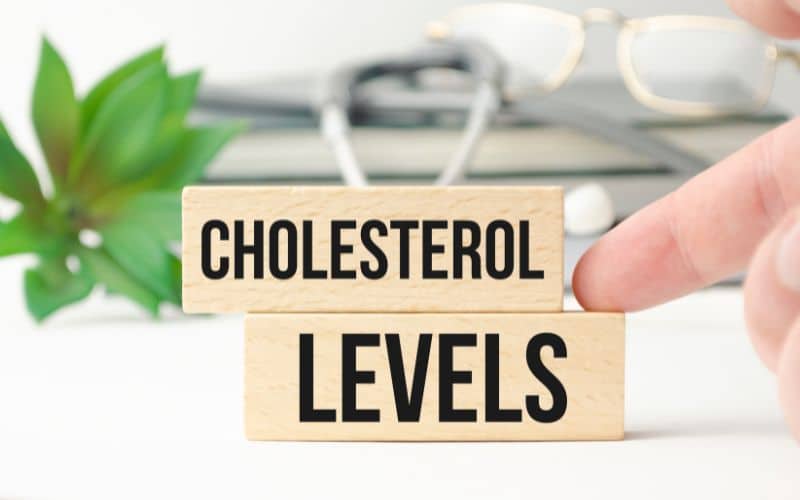 Guggul herbs lower cholesterol levels 